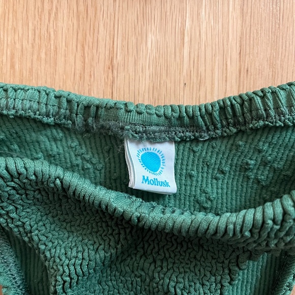 Mollusk Ripple Bikini - Picture 2 of 4